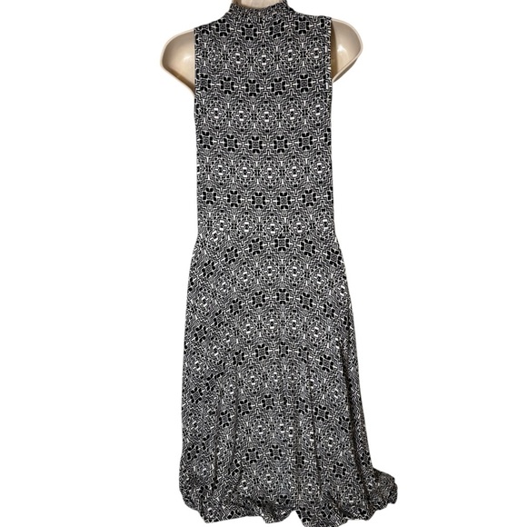 Maeve Black and White Midi Dress - Picture 6 of 11